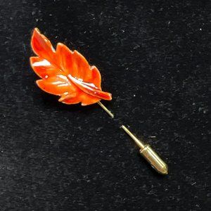 Vintage Gold Tone And Orange Enamel Leaf Stick Pin (4161)